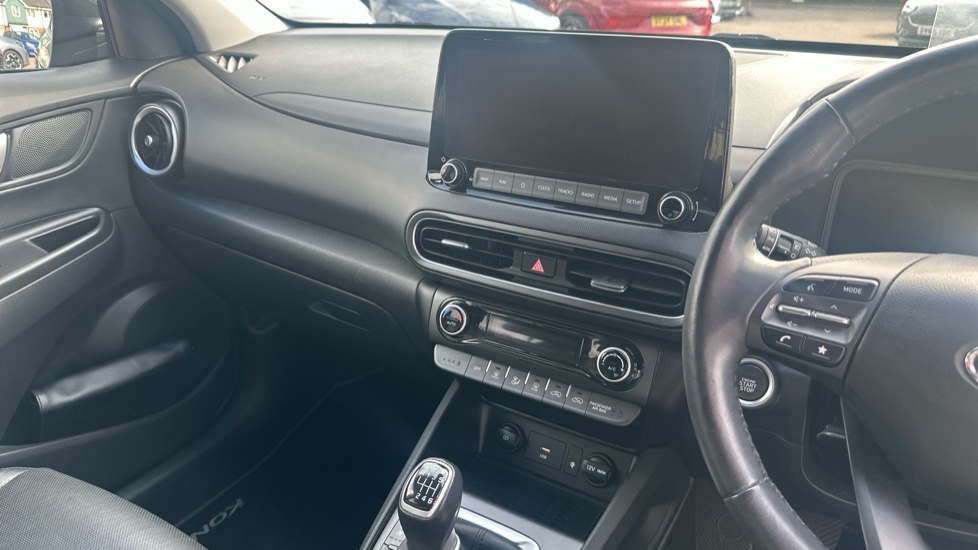 Hyundai KONA 1.0 TGDi 48V MHEV Ultimate 5dr Petrol Hatchback - Image 14