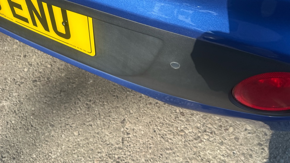 Hyundai i10 1.0 Go SE 5dr Petrol Hatchback - Image 32