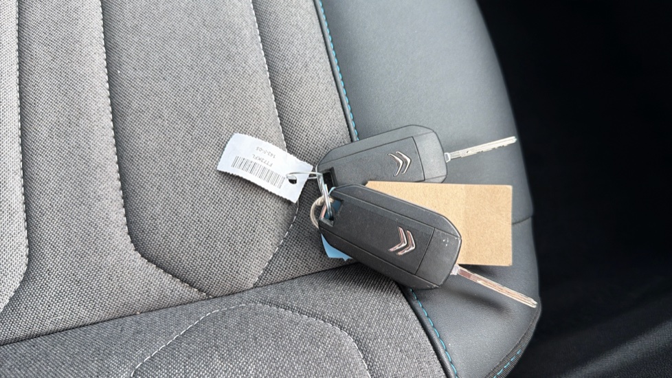 Citroen C4 1.2 PureTech You 5dr Petrol Hatchback - Image 20