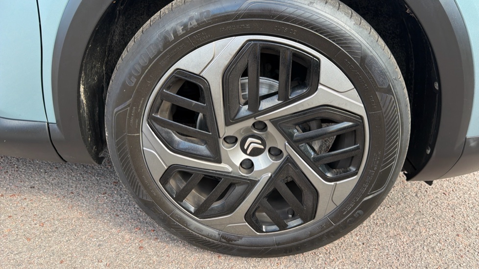 Citroen C4 1.2 PureTech You 5dr Petrol Hatchback - Image 39