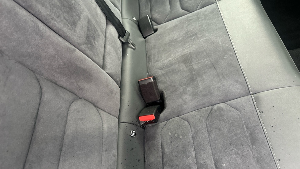 Citroen C4 1.2 PureTech [130] Max 5dr Petrol Hatchback - Image 17