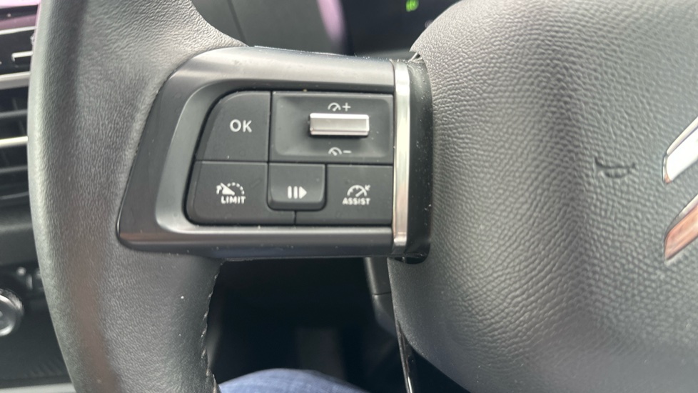 Citroen C4 1.2 PureTech [130] Max 5dr Petrol Hatchback - Image 34