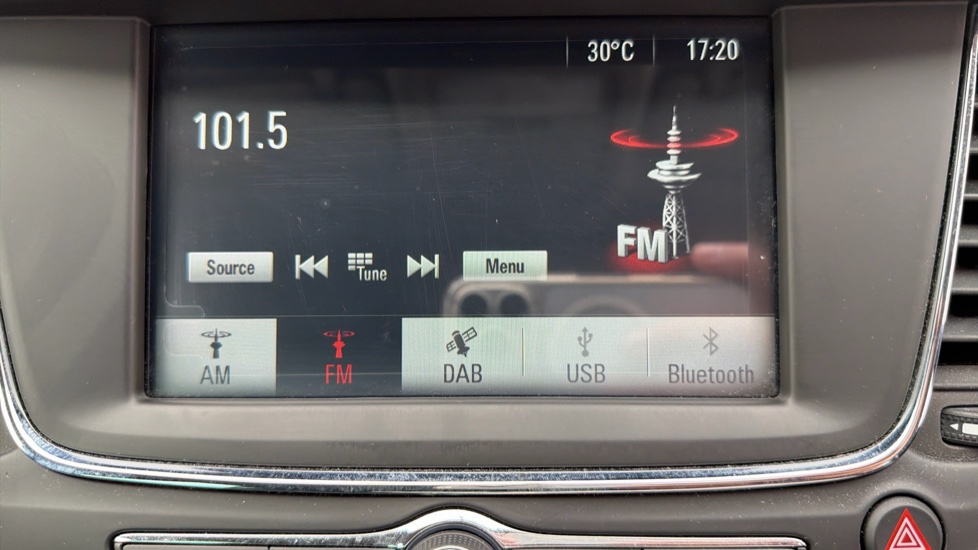 Vauxhall Astra 1.2 Turbo 130 Business Edition Nav 5dr Petrol Hatchback - Image 30