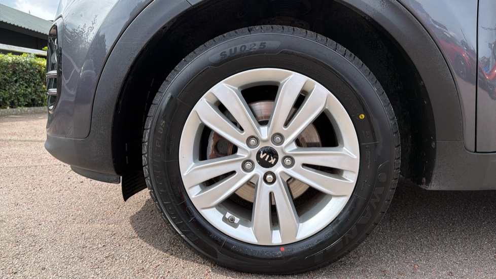 Kia Sportage 1.7 CRDi ISG 2 5dr Diesel Estate - Image 7