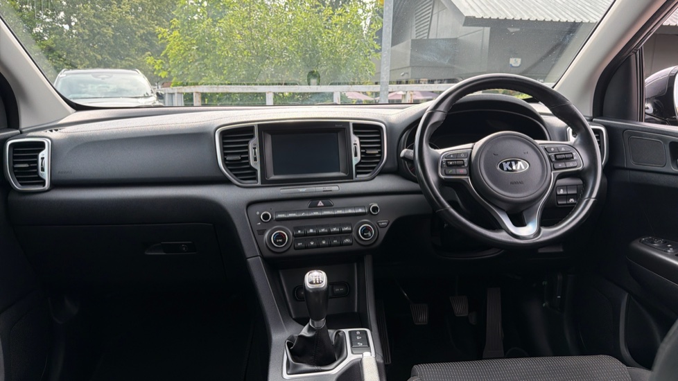Kia Sportage 1.7 CRDi ISG 2 5dr Diesel Estate - Image 10