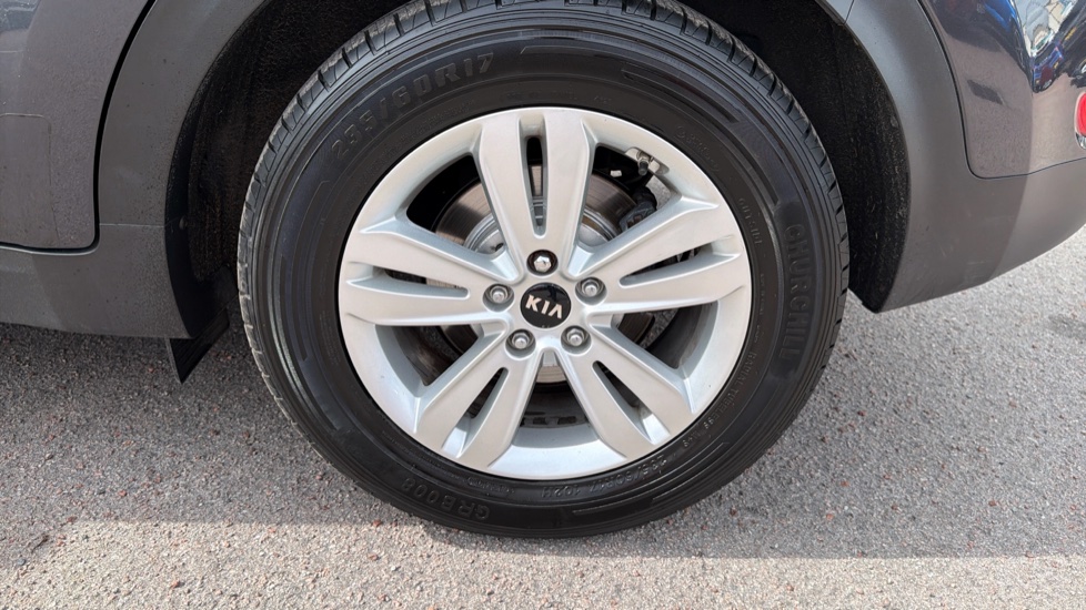 Kia Sportage 1.7 CRDi ISG 2 5dr Diesel Estate - Image 23