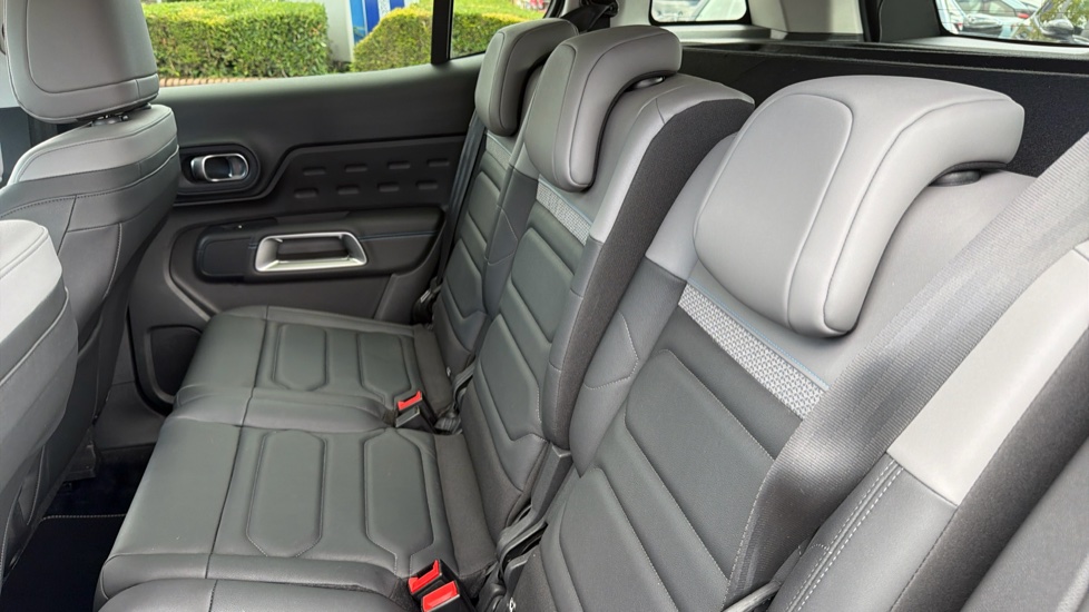 Citroen C5 Aircross 1.5 BlueHDi C-Series Edition 5dr EAT8 Diesel Hatchback - Image 16