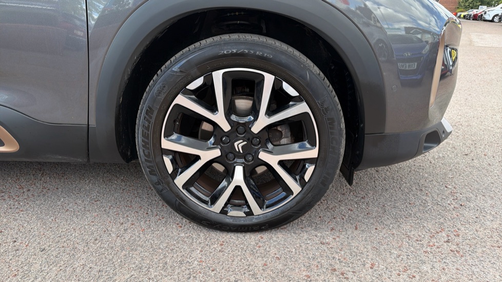 Citroen C5 Aircross 1.5 BlueHDi C-Series Edition 5dr EAT8 Diesel Hatchback - Image 31