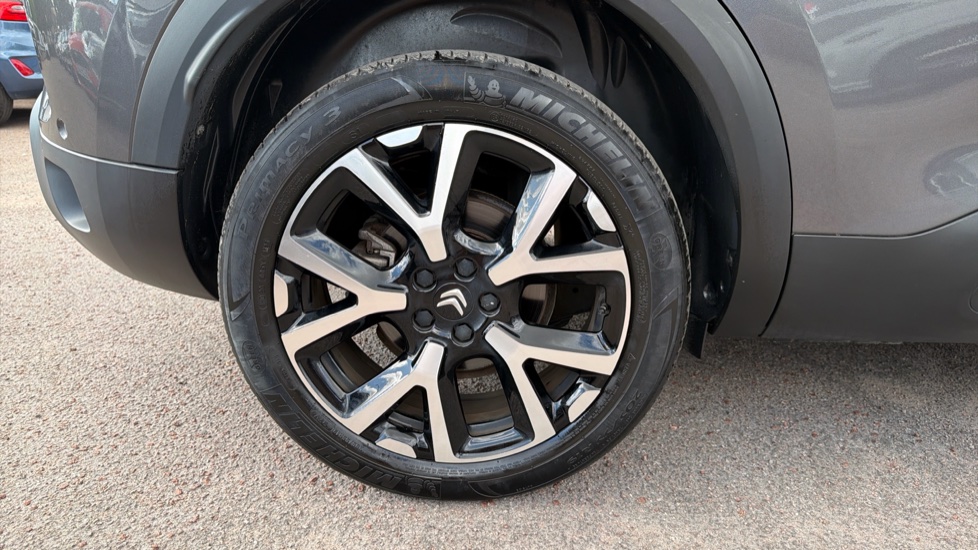 Citroen C5 Aircross 1.5 BlueHDi C-Series Edition 5dr EAT8 Diesel Hatchback - Image 32