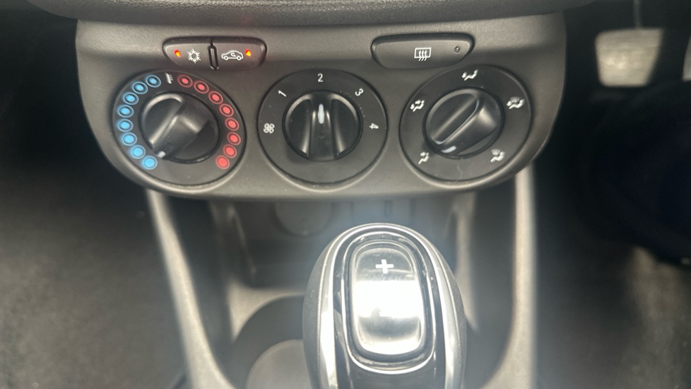 Vauxhall Corsa 1.4 Energy 5dr [AC] Auto Petrol Hatchback - Image 34