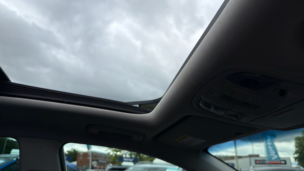 Kia Sportage 1.7 CRDi ISG 4 5dr Diesel Estate - Image 38