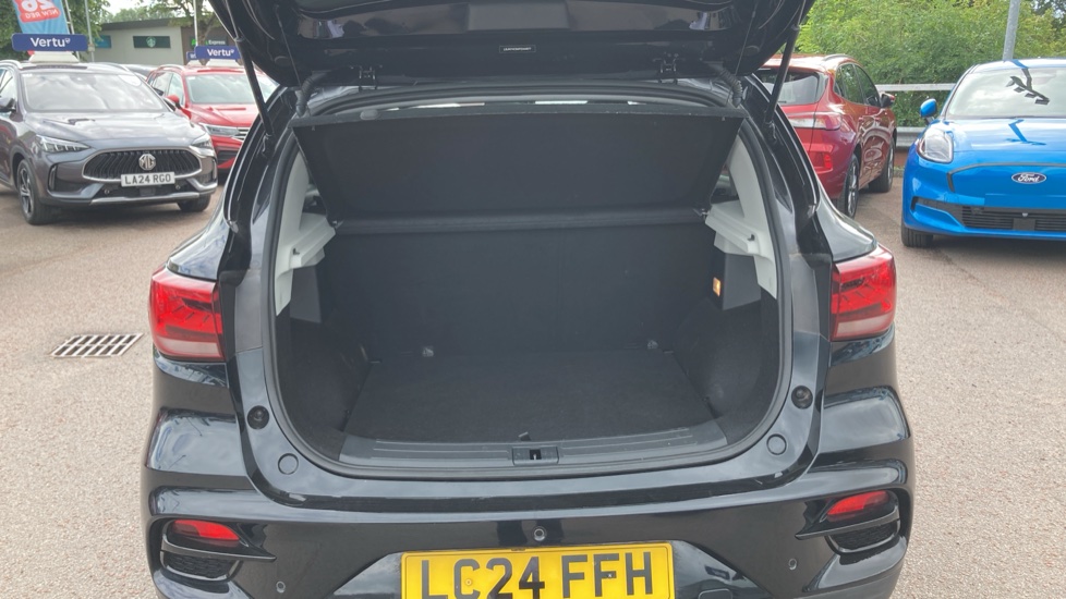 MG ZS 1.0T GDi Exclusive 5dr Petrol Hatchback - Image 4