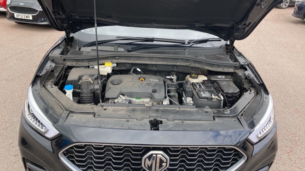 MG ZS 1.0T GDi Exclusive 5dr Petrol Hatchback - Image 8