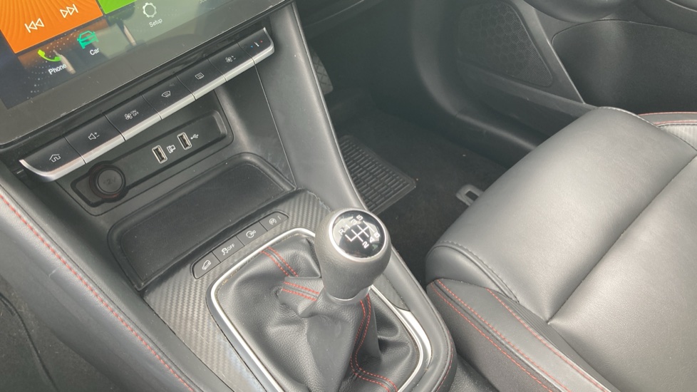 MG ZS 1.0T GDi Exclusive 5dr Petrol Hatchback - Image 13