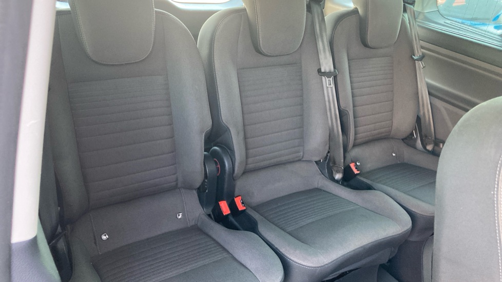 Ford Tourneo Custom Transit Custom Tourneo L2 Diesel Fwd 2.0 EcoBlue 130ps Low Roof 8 Seater Titanium - Image 27