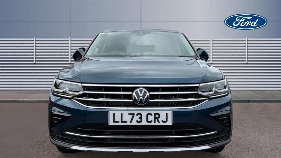 Volkswagen Tiguan 1.5 TSI 150 Elegance 5dr DSG Petrol Estate - Image 3