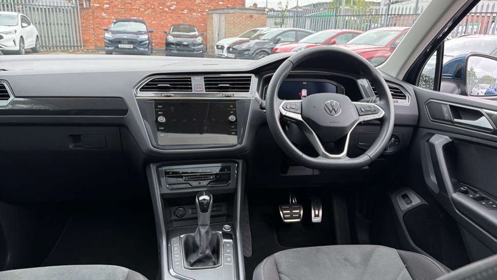 Volkswagen Tiguan 1.5 TSI 150 Elegance 5dr DSG Petrol Estate - Image 10