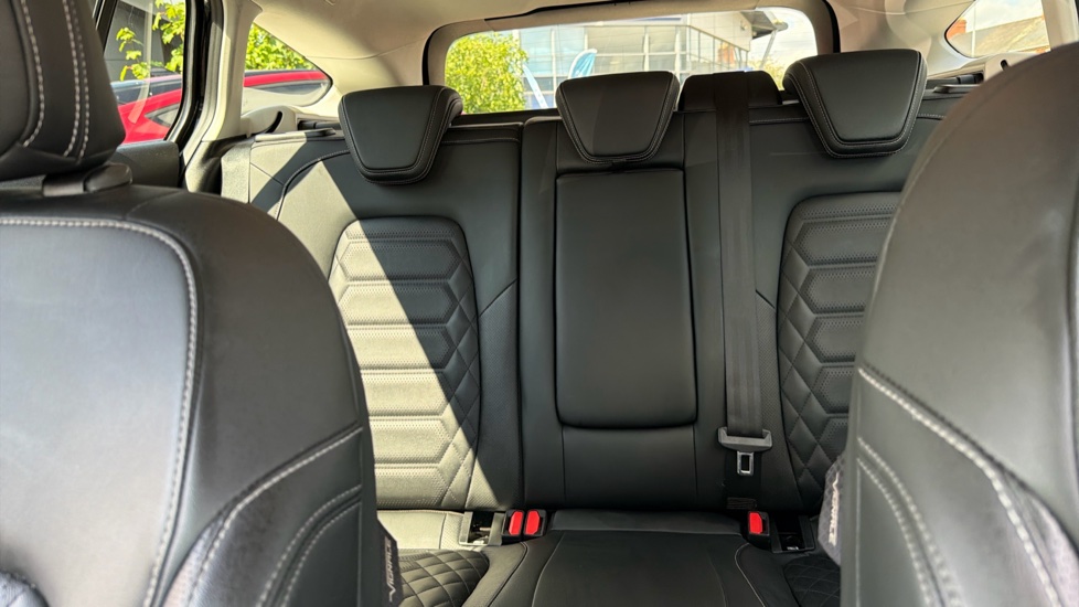 Ford Focus 1.0 EcoBoost Hybrid mHEV 155 Titanium X Ed 5dr Petrol Estate - Image 15