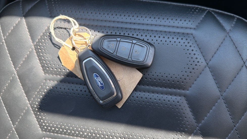 Ford Focus 1.0 EcoBoost Hybrid mHEV 155 Titanium X Ed 5dr Petrol Estate - Image 20