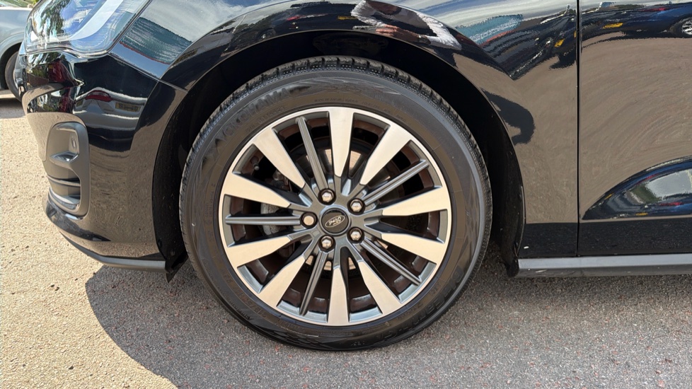 Ford Focus 1.0 EcoBoost Hybrid mHEV 155 Titanium X Ed 5dr Petrol Estate - Image 21
