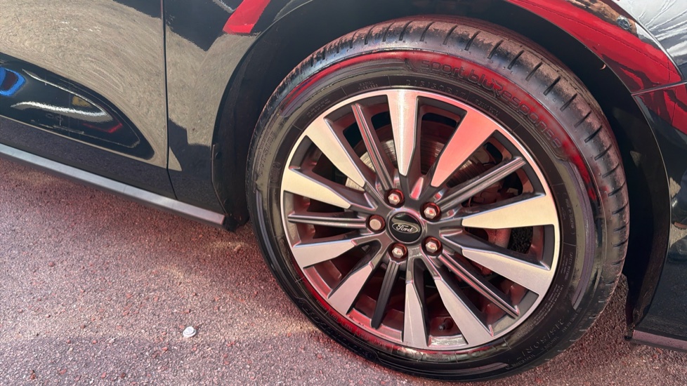 Ford Focus 1.0 EcoBoost Hybrid mHEV 155 Titanium X Ed 5dr Petrol Estate - Image 39