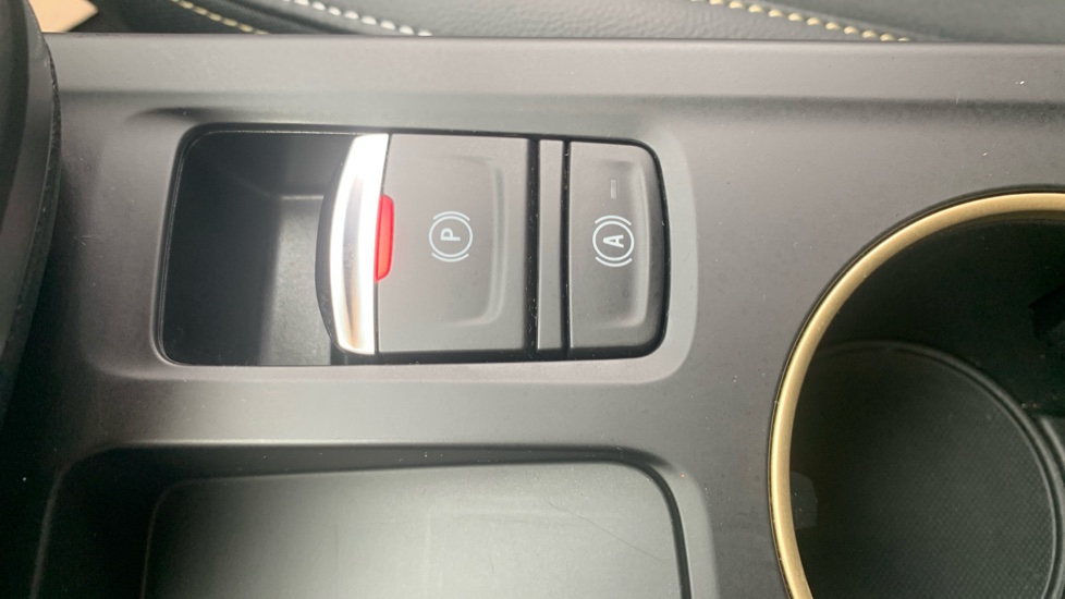 Renault Arkana 1.6 E-Tech full hybrid 145 Engineered 5dr Auto Hybrid Estate - Image 29