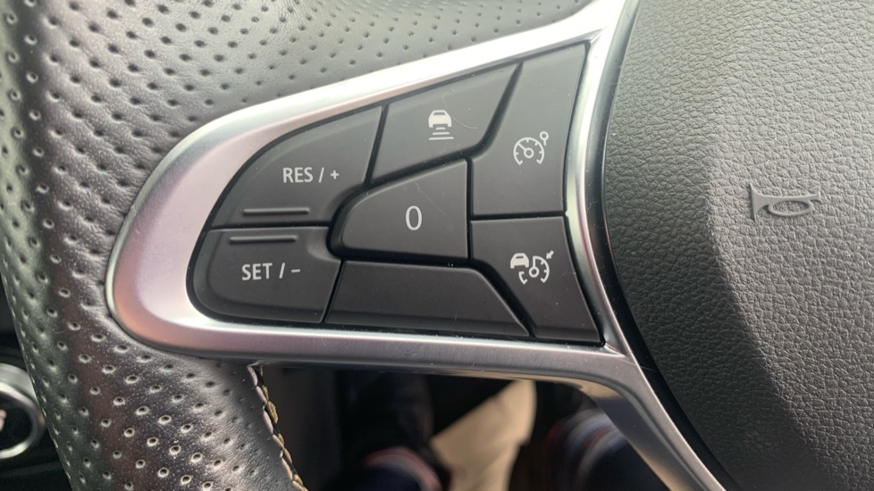Renault Arkana 1.6 E-Tech full hybrid 145 Engineered 5dr Auto Hybrid Estate - Image 36