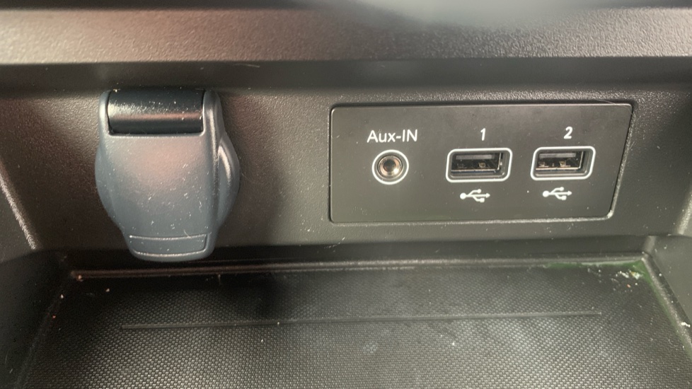 Renault Arkana 1.6 E-Tech full hybrid 145 Engineered 5dr Auto Hybrid Estate - Image 38