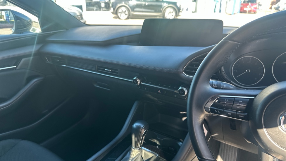 Mazda 3 2.5 e-Skyactiv G MHEV [140] Homura 5dr Auto Petrol Hatchback - Image 14