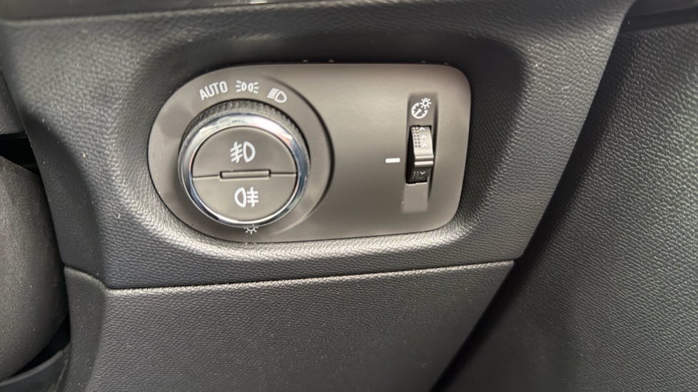 Vauxhall Mokka 1.2 Turbo 136 Ultimate 5dr Petrol Hatchback - Image 24
