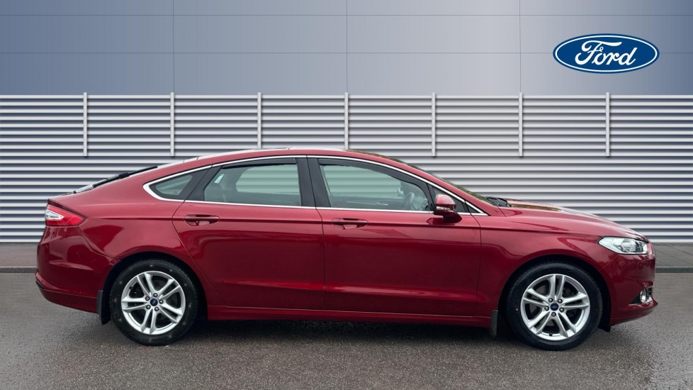 Ford Mondeo 2.0 TDCi Titanium 5dr Diesel Hatchback - Image 5