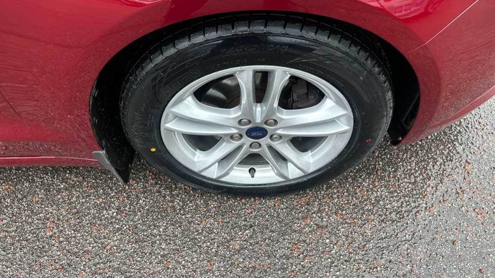 Ford Mondeo 2.0 TDCi Titanium 5dr Diesel Hatchback - Image 33