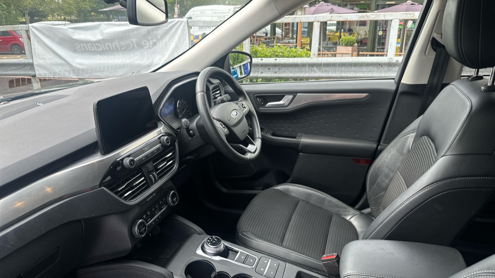 Ford Kuga 2.5 PHEV Titanium First Edition 5dr CVT Estate - Image 9