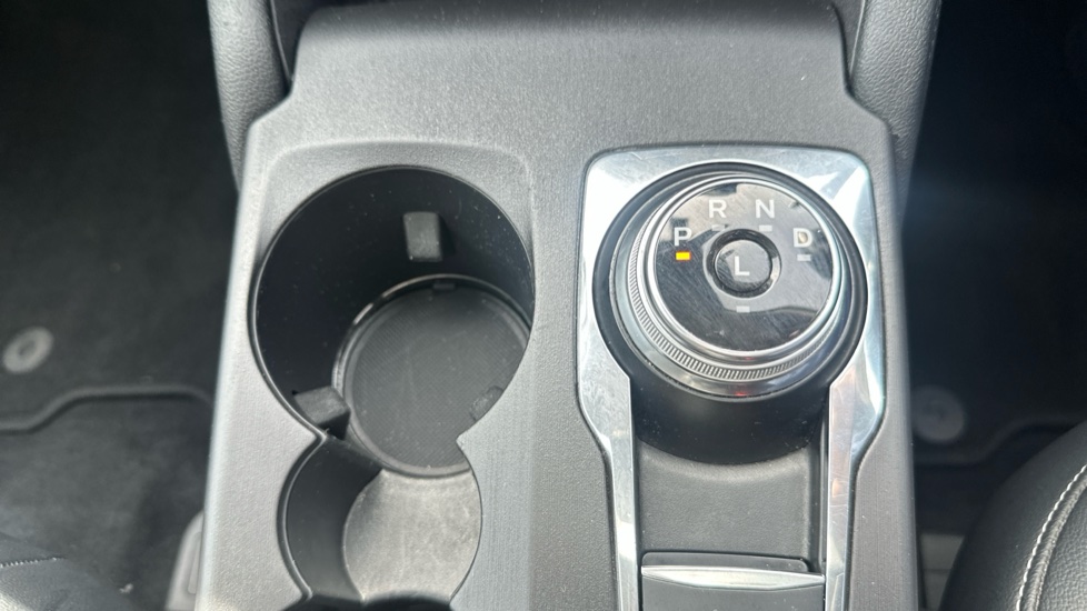 Ford Kuga 2.5 PHEV Titanium First Edition 5dr CVT Estate - Image 13