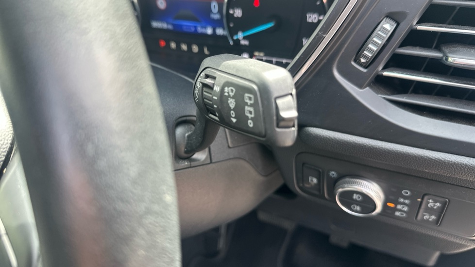 Ford Kuga 2.5 PHEV Titanium First Edition 5dr CVT Estate - Image 34