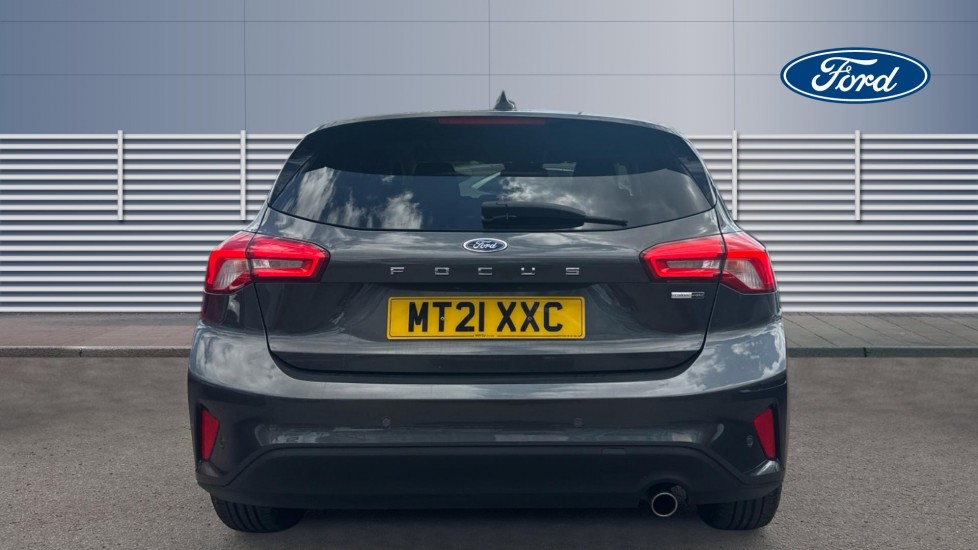 Ford Focus 1.0 EcoBoost Hybrid mHEV 125 Titanium Edition 5dr Petrol Hatchback - Image 6