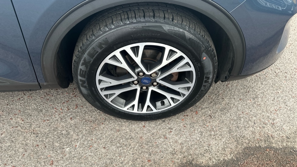Ford Kuga 1.5 EcoBoost 150 Titanium Edition 5dr Petrol Estate - Image 22