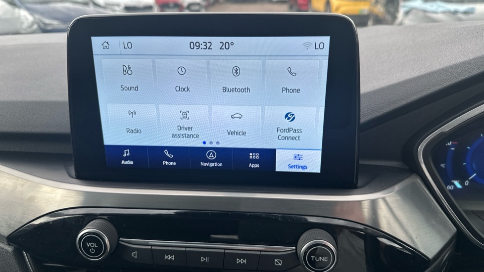 Ford Kuga 1.5 EcoBoost 150 Titanium Edition 5dr Petrol Estate - Image 37