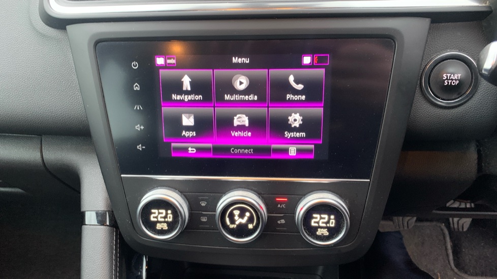 Renault Kadjar 1.3 TCE Iconic 5dr Petrol Hatchback - Image 12