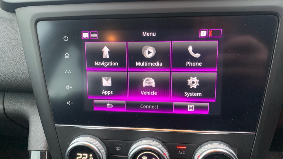 Renault Kadjar 1.3 TCE Iconic 5dr Petrol Hatchback - Image 32