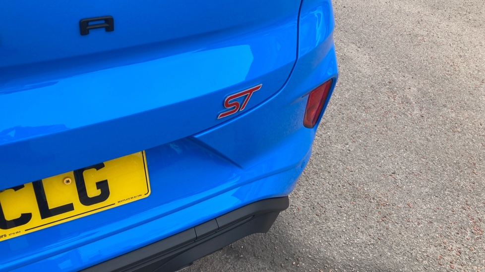 Ford Puma ST 1.5 EcoBoost ST 5dr Petrol Hatchback - Image 39