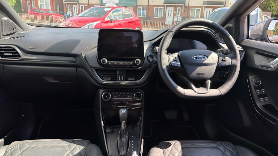 Ford Puma 1.0 EcoBoost Hybr mHEV 155 ST-Line Vignale 5dr DCT Petrol Hatchback - Image 10