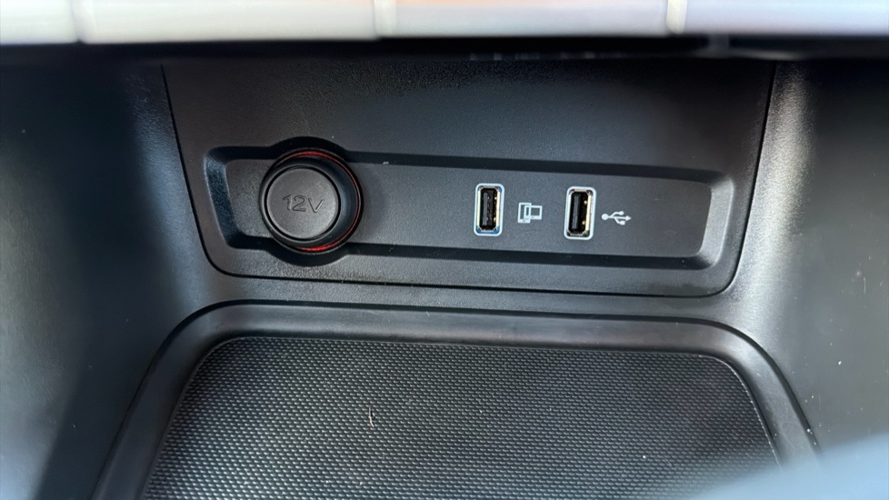 MG ZS 1.0T GDi Exclusive 5dr DCT Petrol Hatchback - Image 27