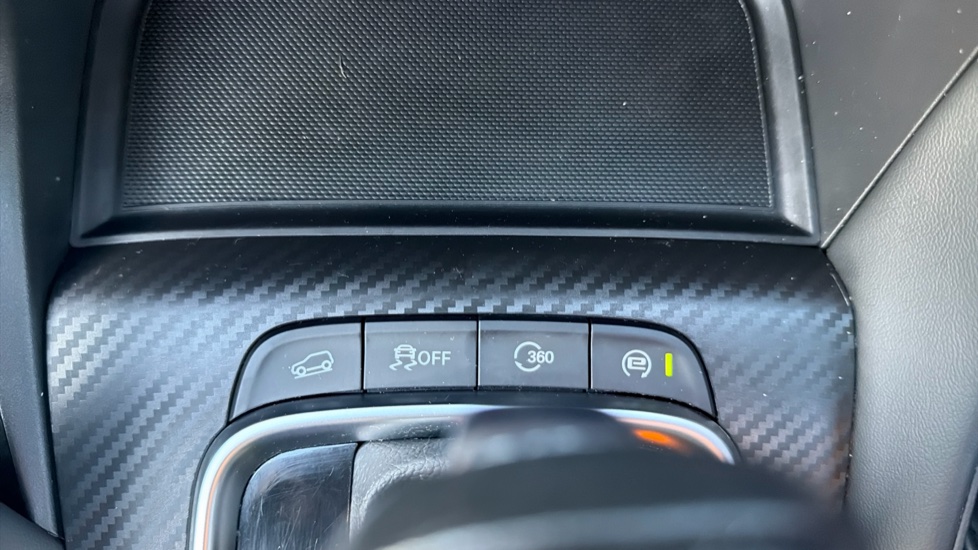 MG ZS 1.0T GDi Exclusive 5dr DCT Petrol Hatchback - Image 29