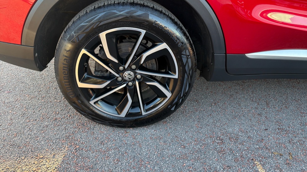 MG ZS 1.0T GDi Exclusive 5dr DCT Petrol Hatchback - Image 36