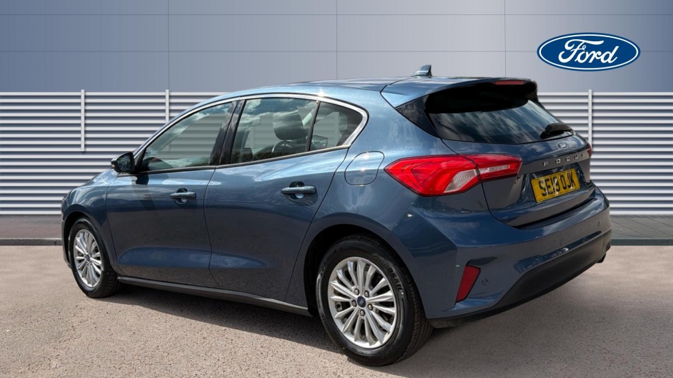 Ford Focus 1.0 EcoBoost 125 Titanium 5dr Petrol Hatchback - Image 2