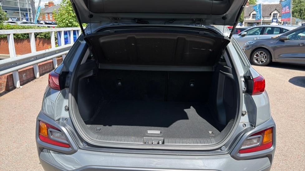 Hyundai KONA 1.0T GDi Blue Drive Premium 5dr Petrol Hatchback - Image 4