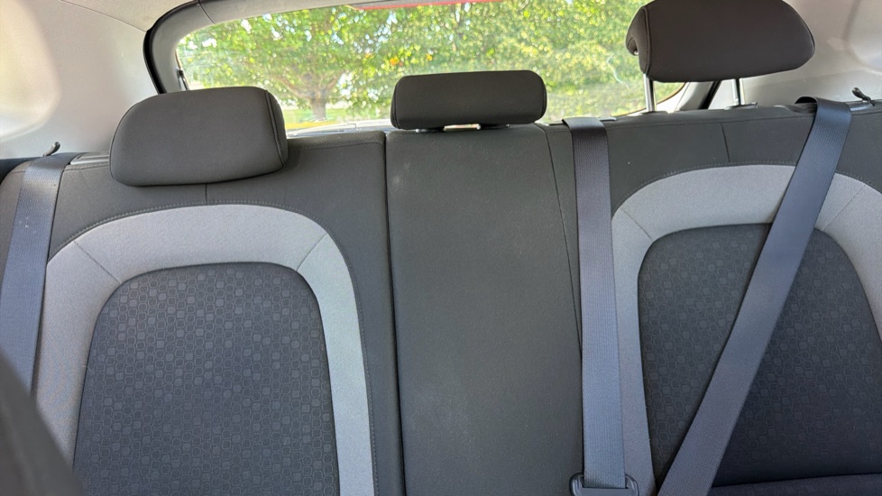 Hyundai KONA 1.0T GDi Blue Drive Premium 5dr Petrol Hatchback - Image 15