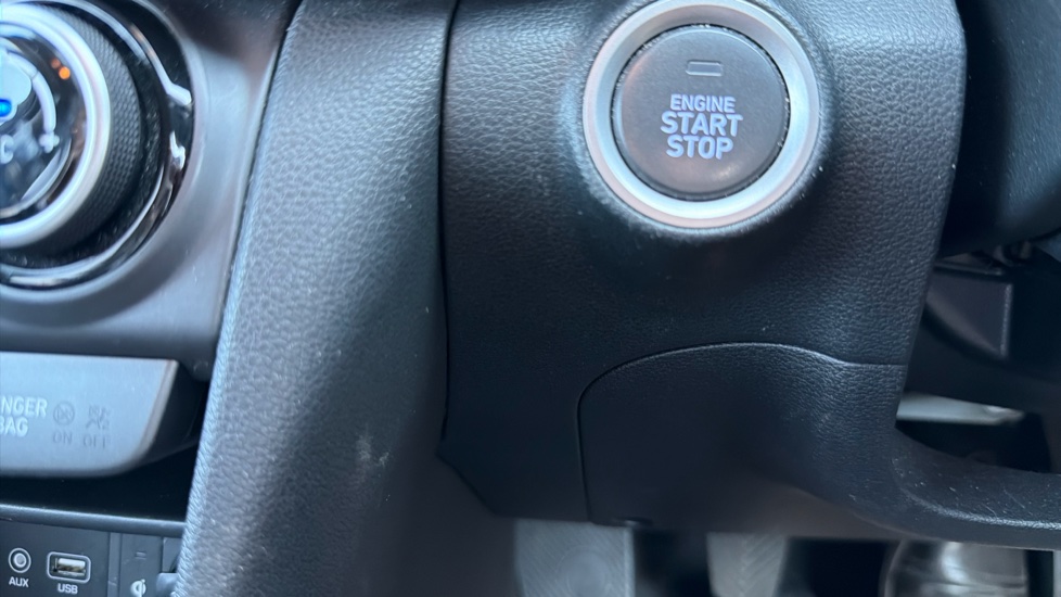 Hyundai KONA 1.0T GDi Blue Drive Premium 5dr Petrol Hatchback - Image 32