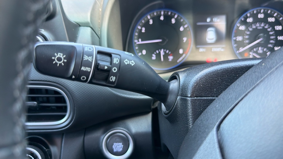 Hyundai KONA 1.0T GDi Blue Drive Premium 5dr Petrol Hatchback - Image 33